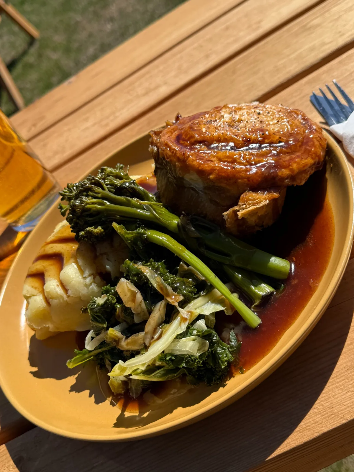 Brisket and ale pie